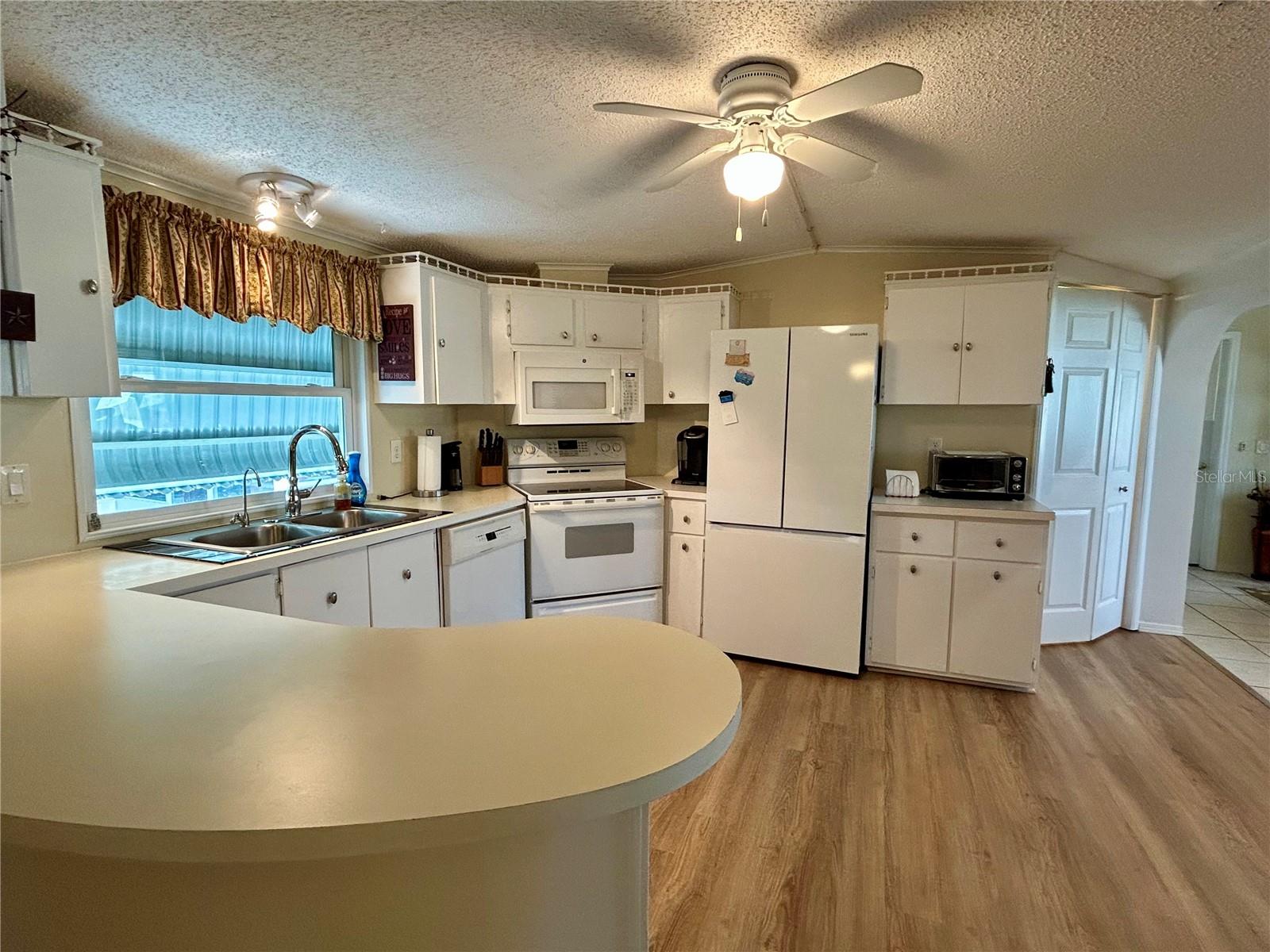 Image 7 of 18 For 245 Cherrywood Drive