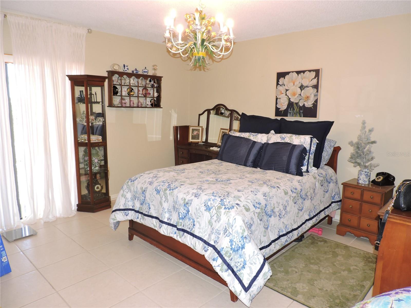 Image 21 of 43 For 133 La Casa  133