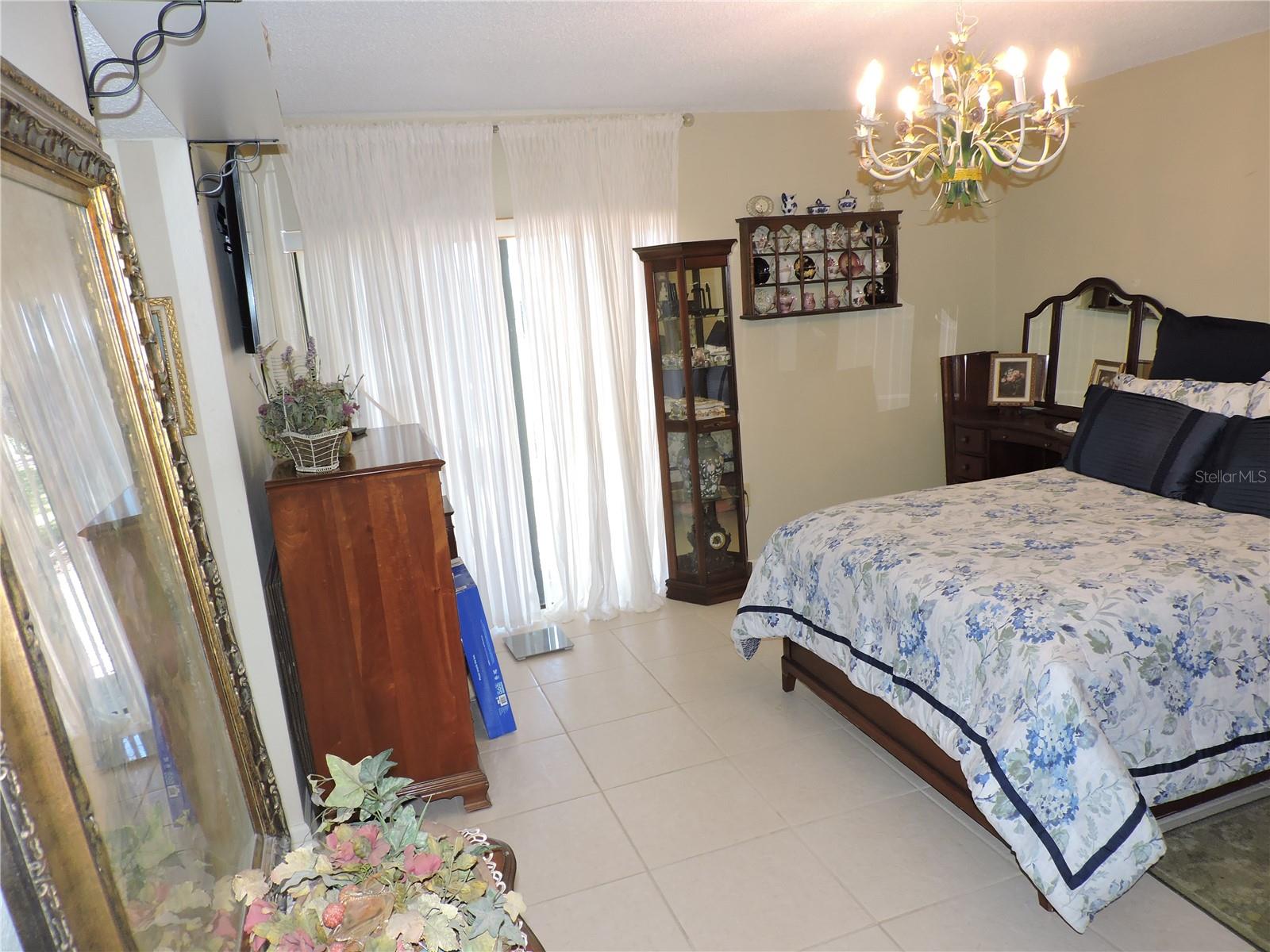 Image 23 of 43 For 133 La Casa  133