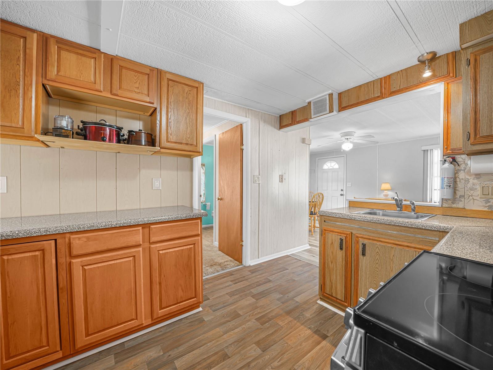 Image 14 of 51 For 23 Saddlebag Trail