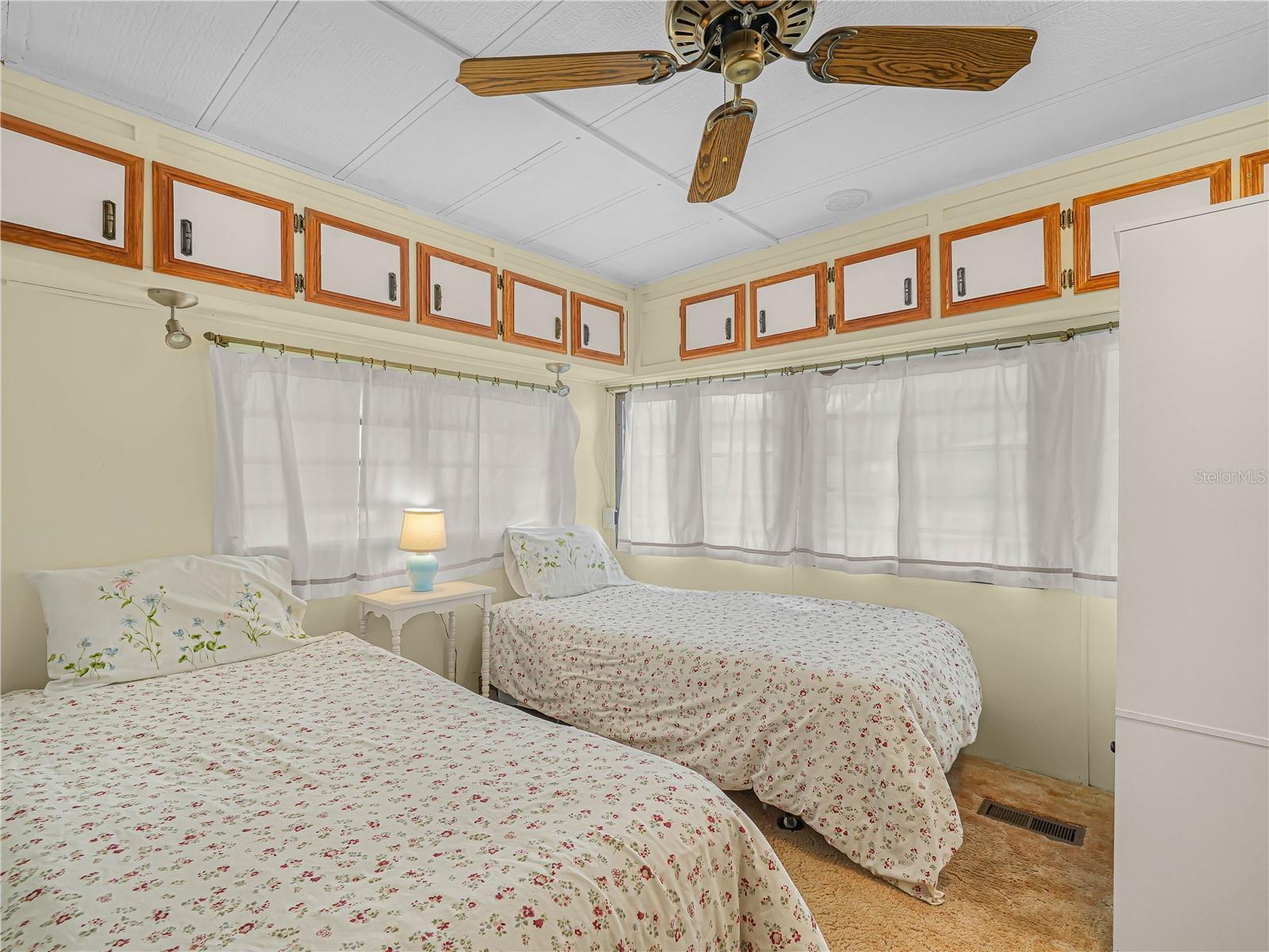 Image 15 of 51 For 23 Saddlebag Trail