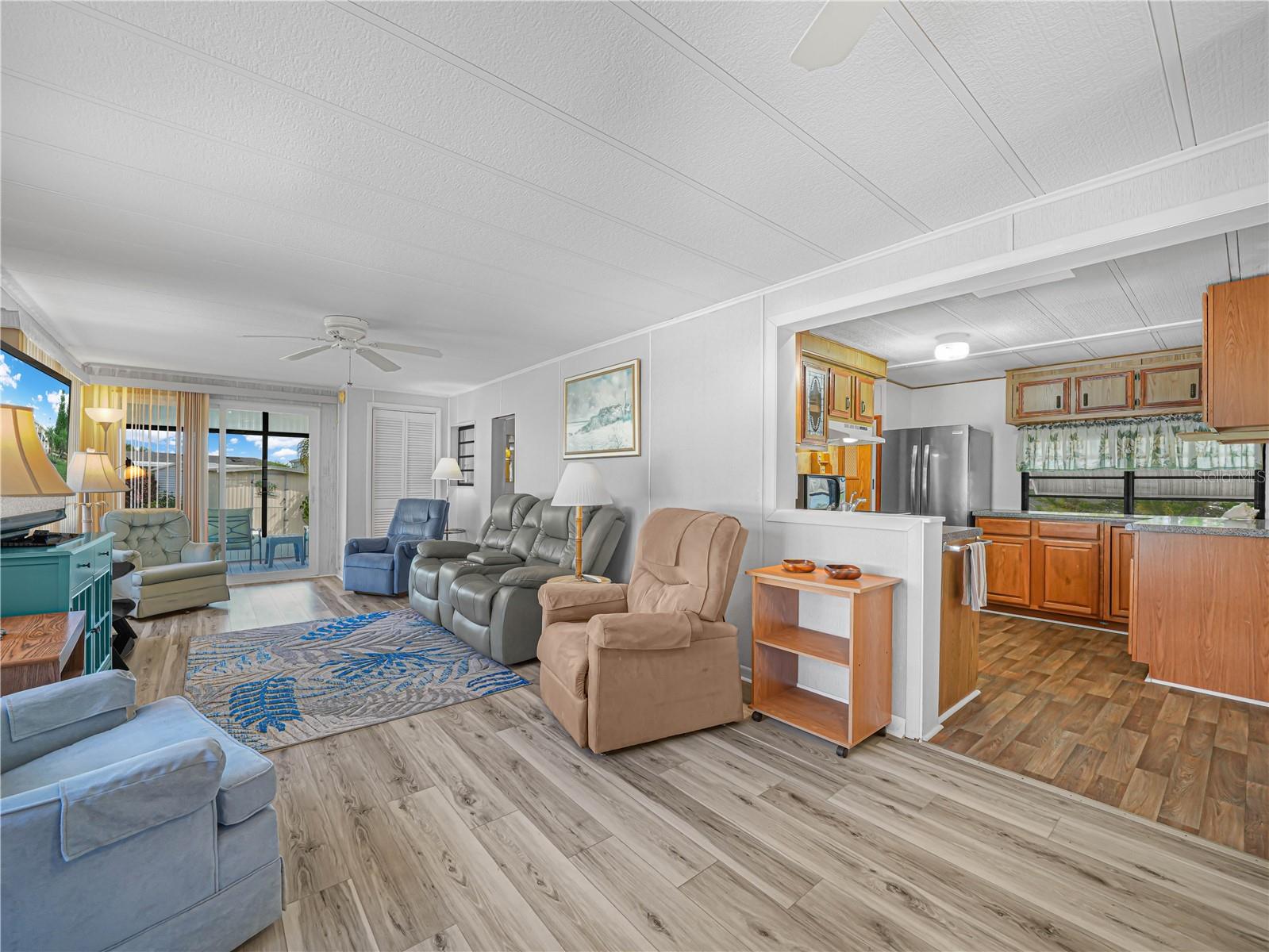 Image 5 of 51 For 23 Saddlebag Trail