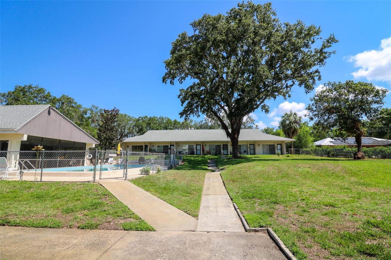 Image 22 of 50 For 711 Springer Drive 2