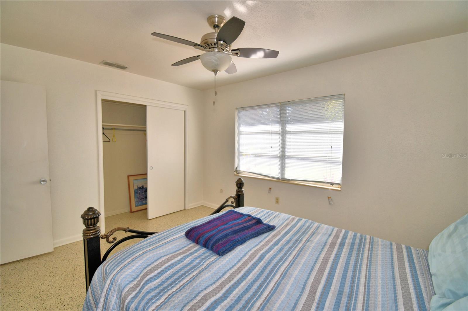 Image 14 of 49 For 105 Maxcy Lane