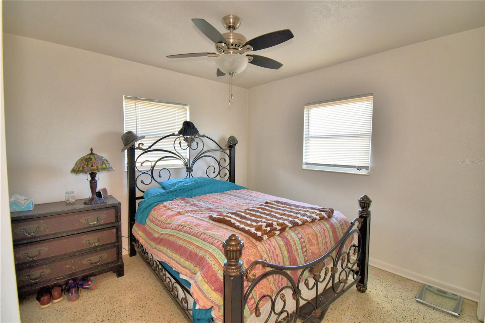 Image 21 of 49 For 105 Maxcy Lane