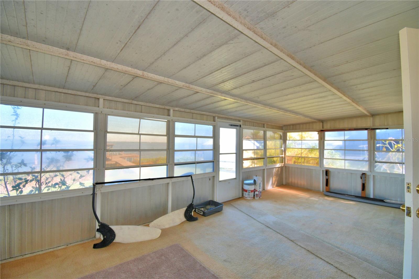 Image 29 of 49 For 105 Maxcy Lane