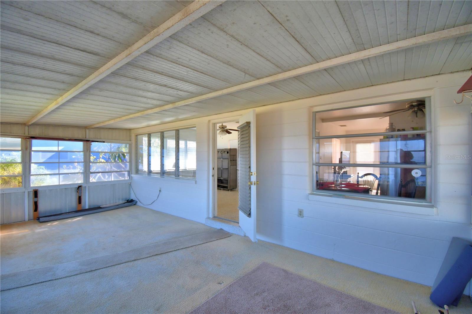 Image 30 of 49 For 105 Maxcy Lane