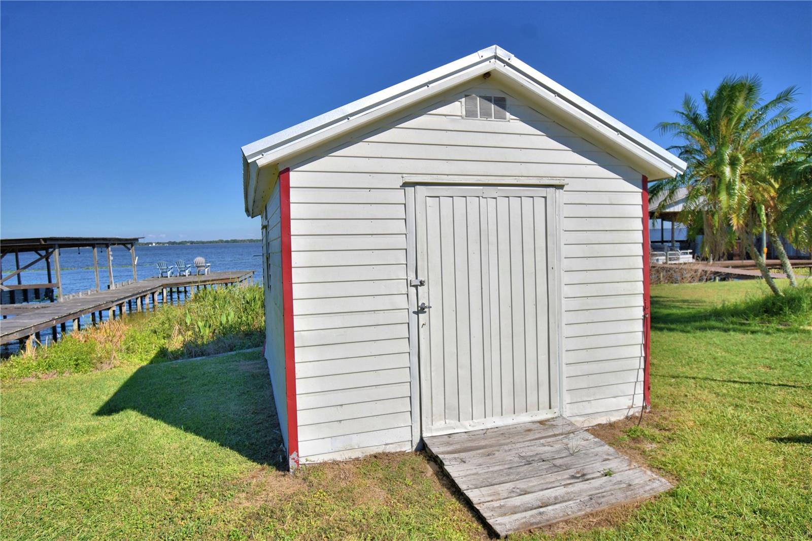 Image 46 of 49 For 105 Maxcy Lane