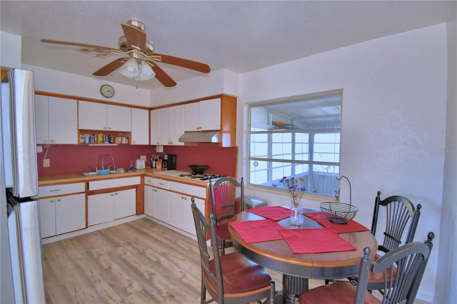 Image 7 of 49 For 105 Maxcy Lane