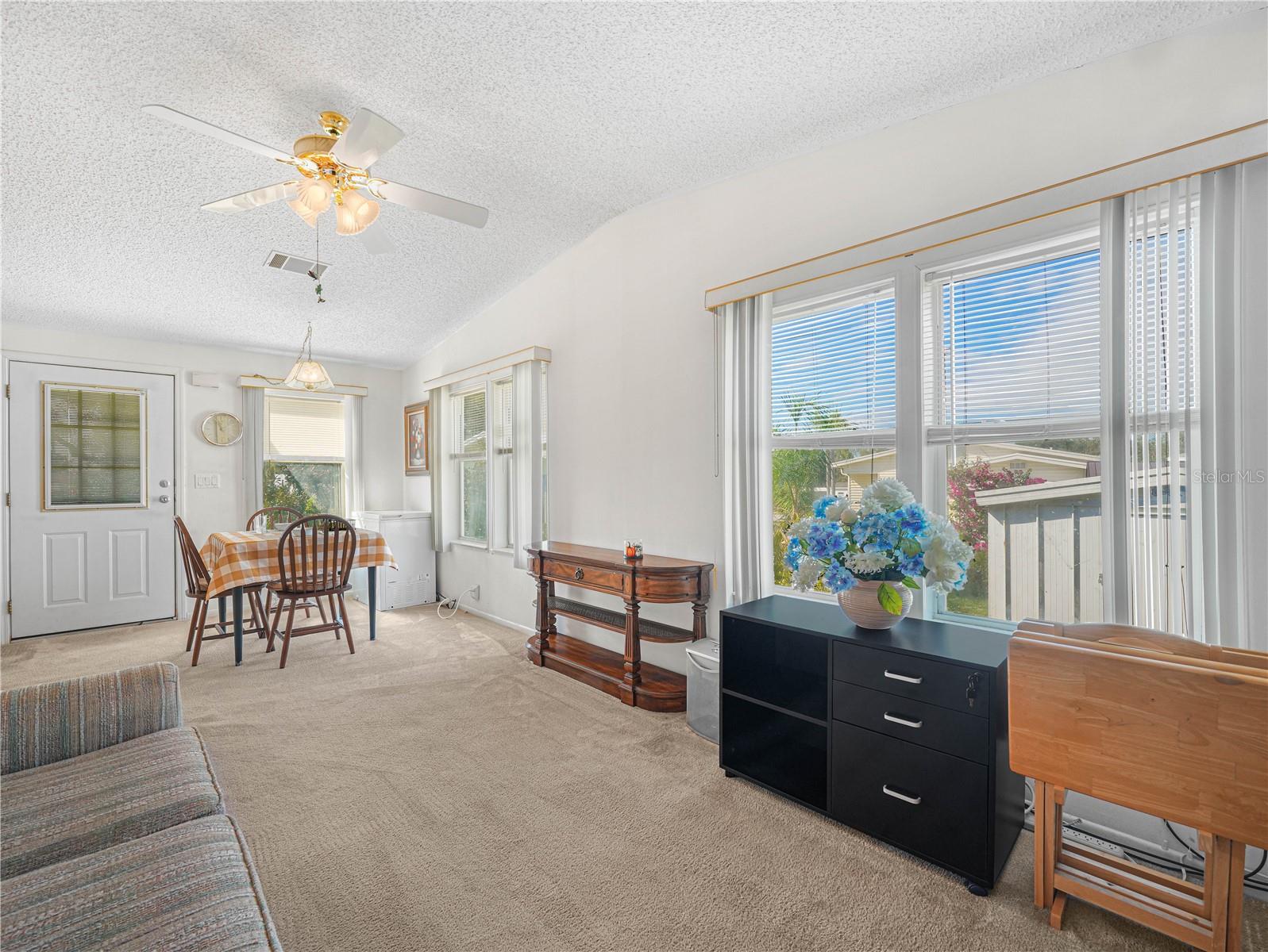 Image 28 of 55 For 6 Catskill  