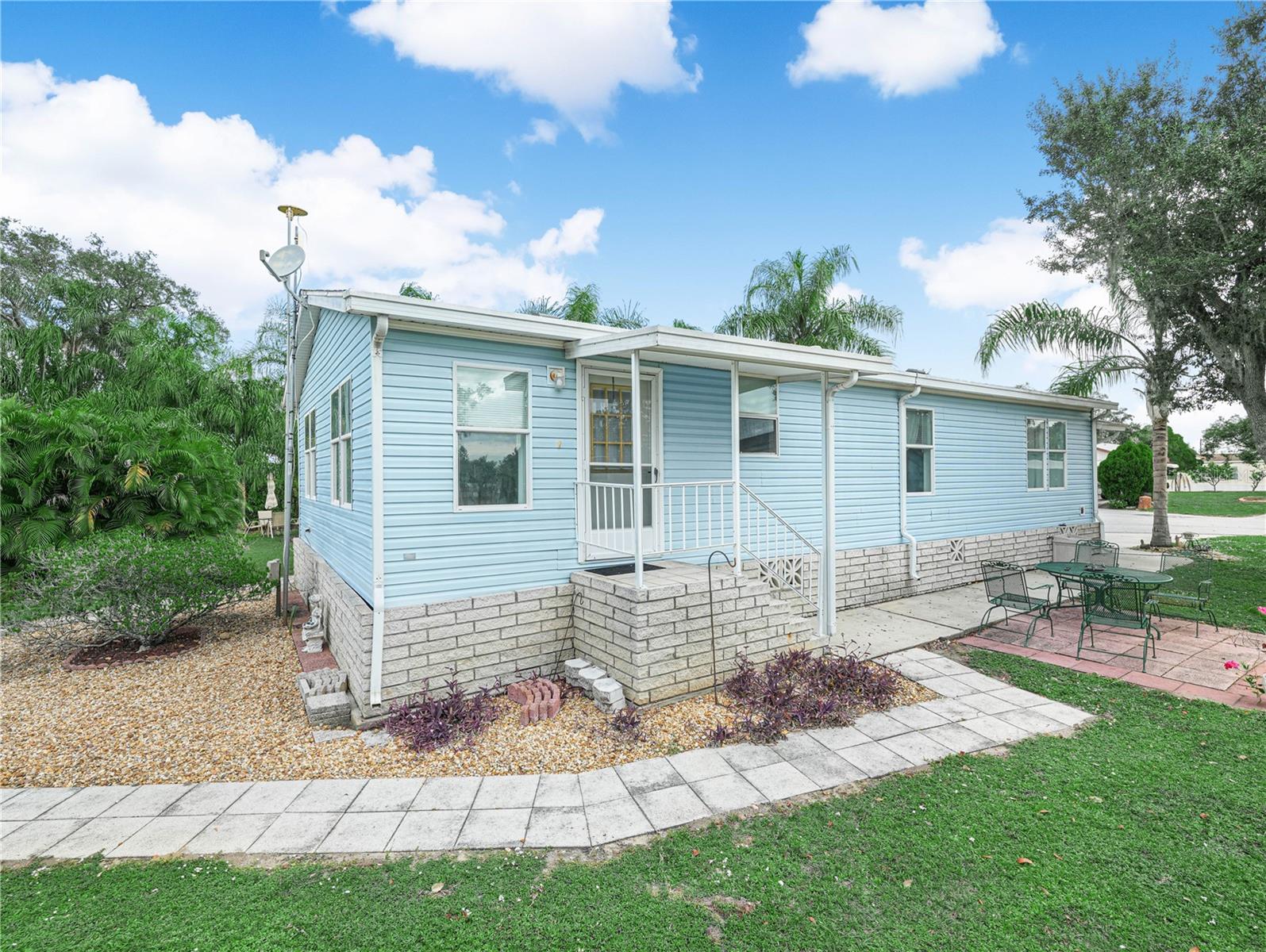 Image 4 of 55 For 6 Catskill  