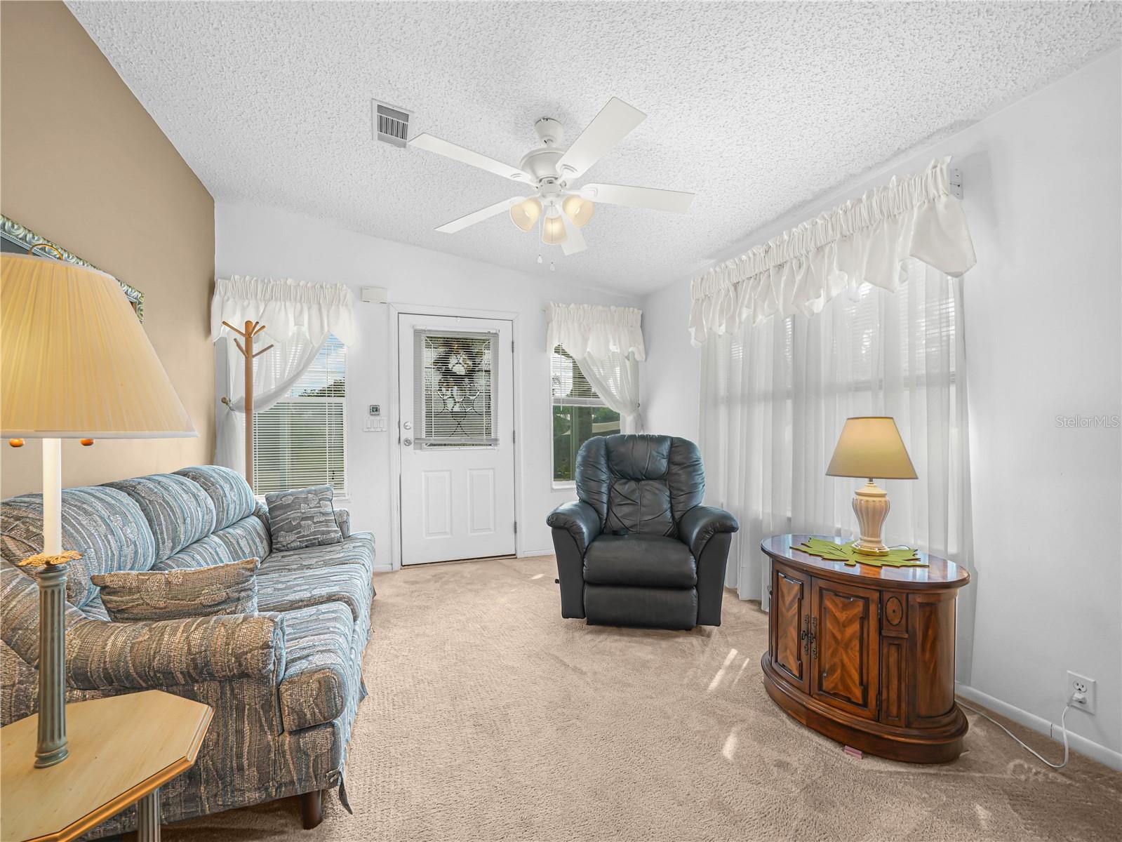 Image 8 of 55 For 6 Catskill  