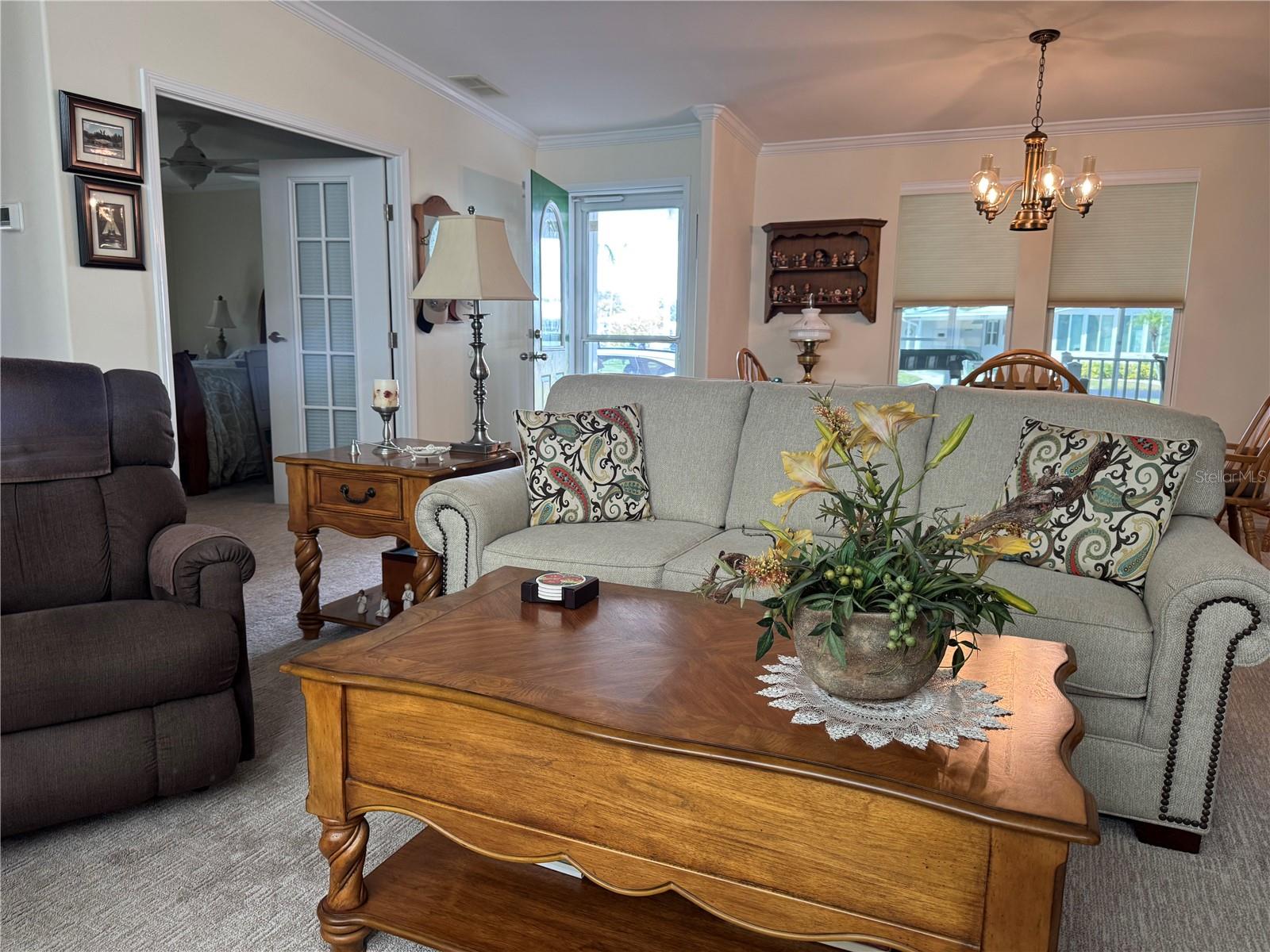 Image 17 of 50 For 340 Fairway Boulevard