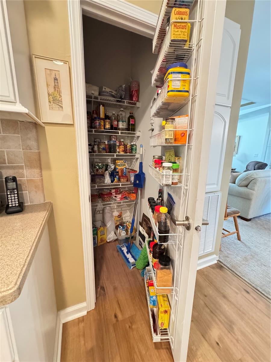 Image 18 of 50 For 340 Fairway Boulevard