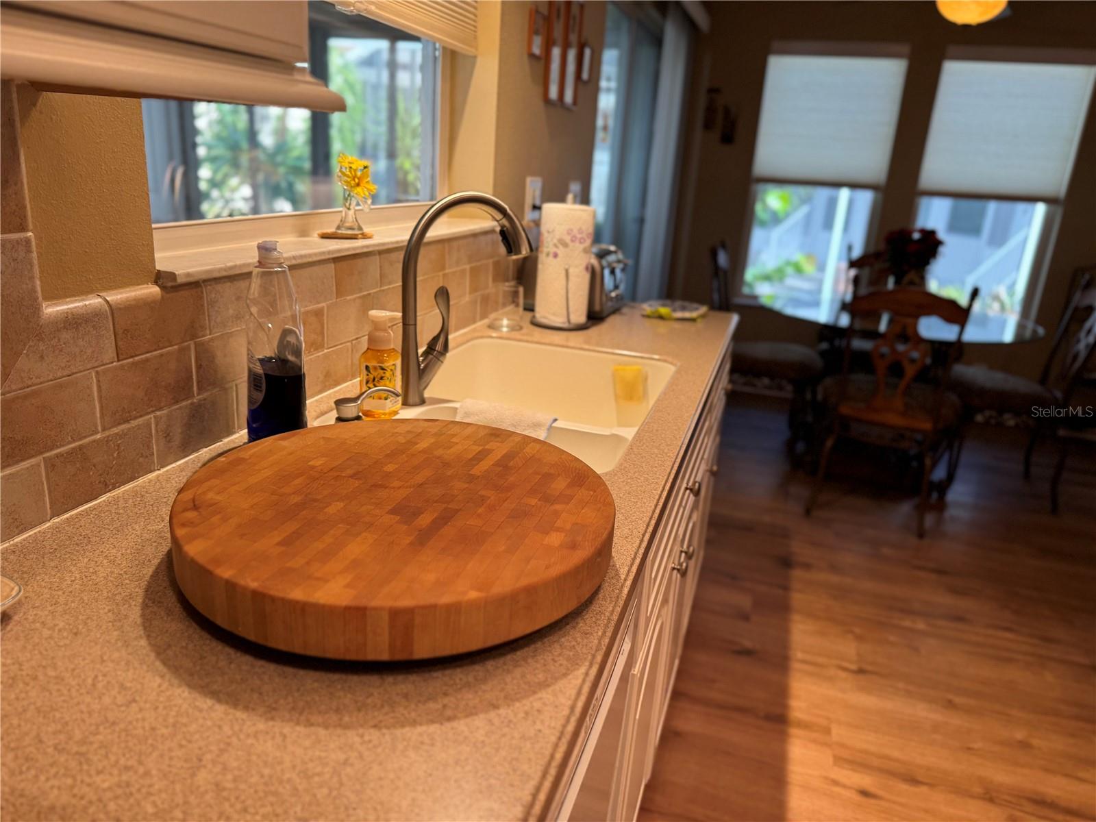 Image 21 of 50 For 340 Fairway Boulevard