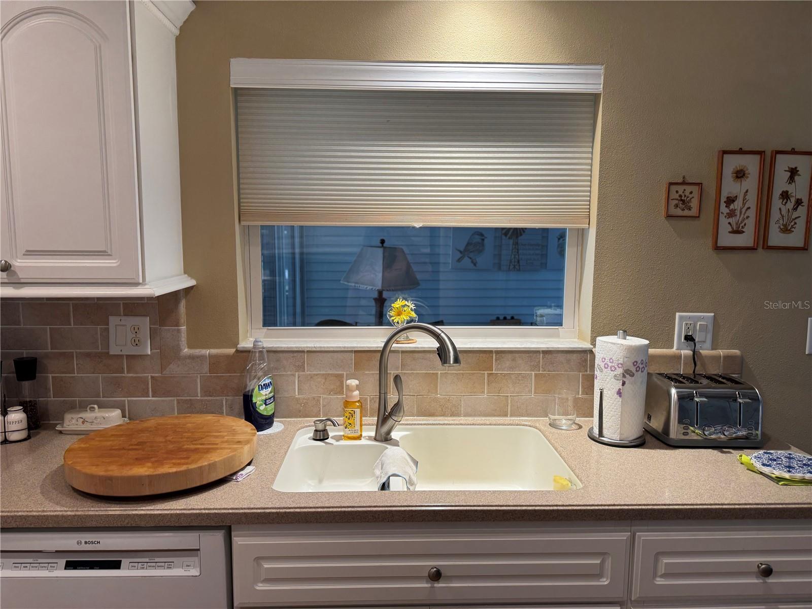 Image 26 of 50 For 340 Fairway Boulevard