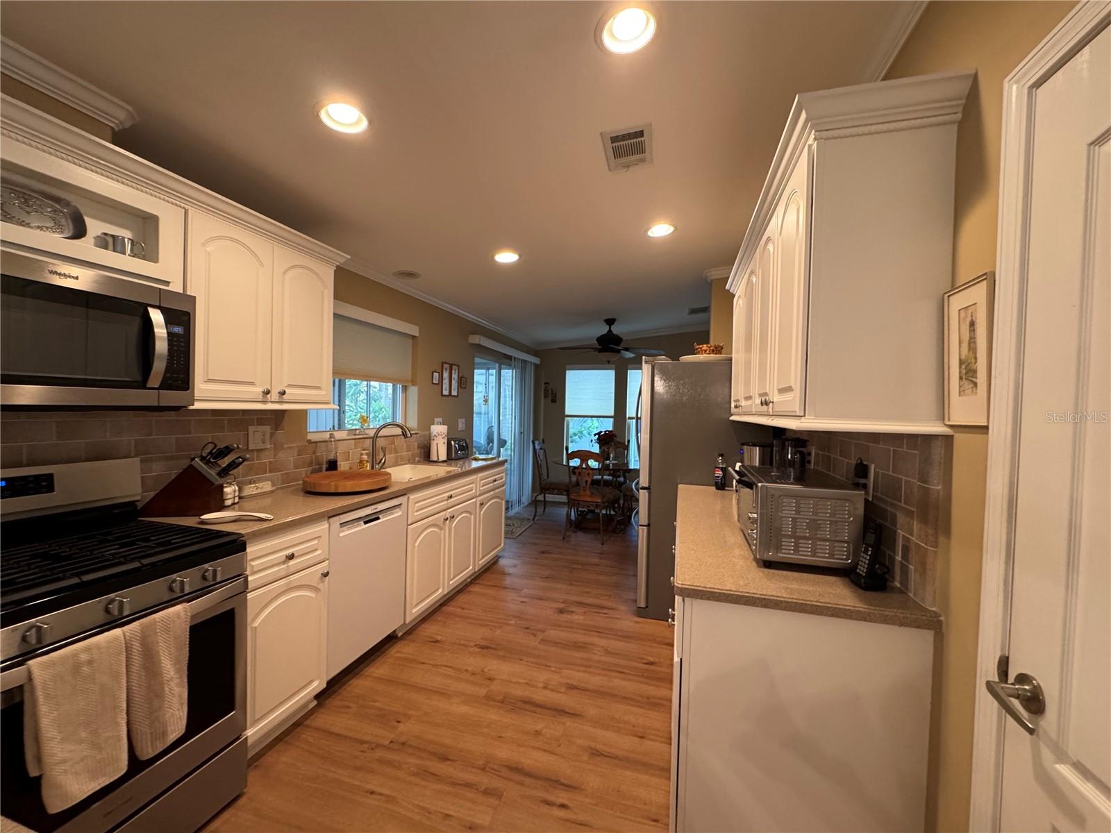 Image 41 of 50 For 340 Fairway Boulevard