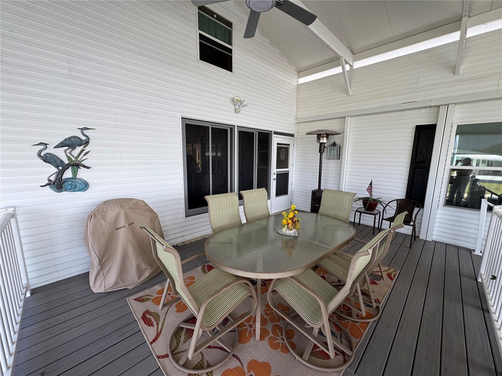 Image 6 of 50 For 340 Fairway Boulevard