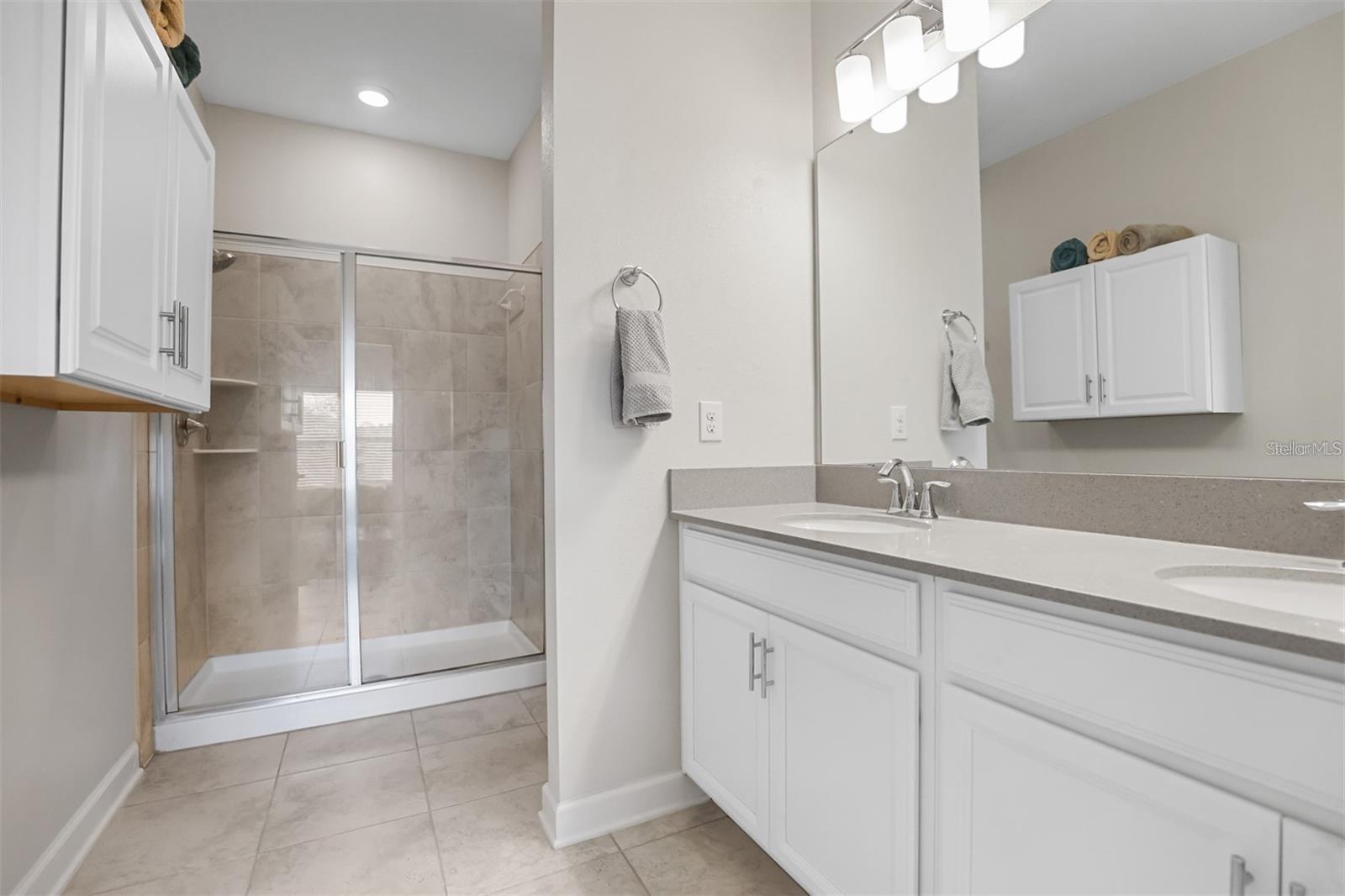 Image 15 of 39 For 3020 Caneel Street