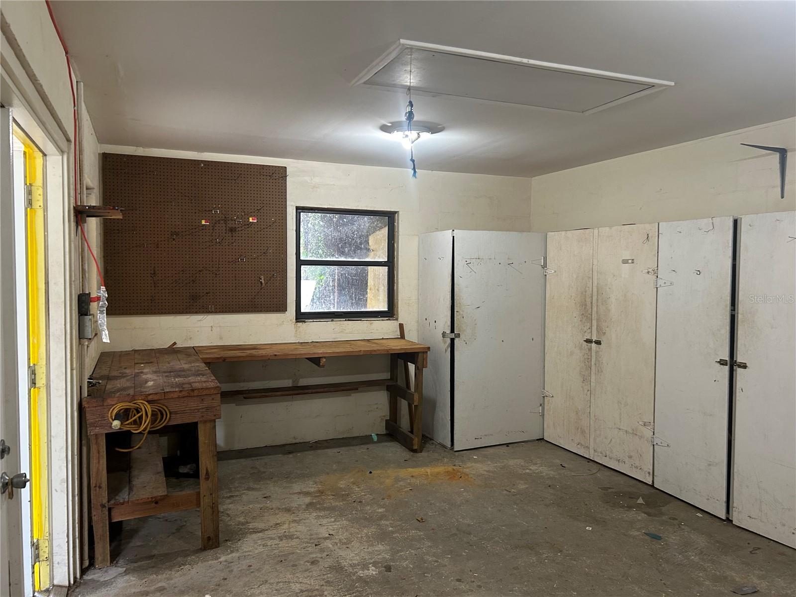 Image 17 of 20 For 520 35th Street Nw