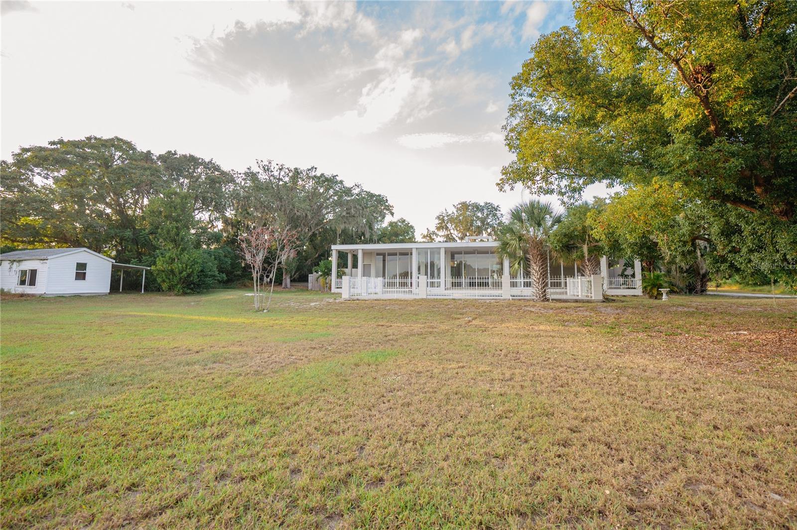 Image 32 of 41 For 1938 Highland Park Drive S