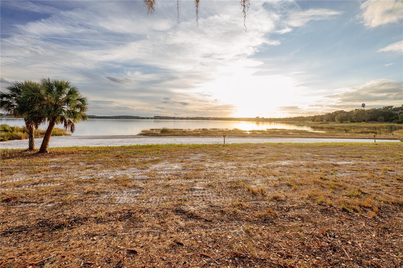 Image 37 of 41 For 1938 Highland Park Drive S