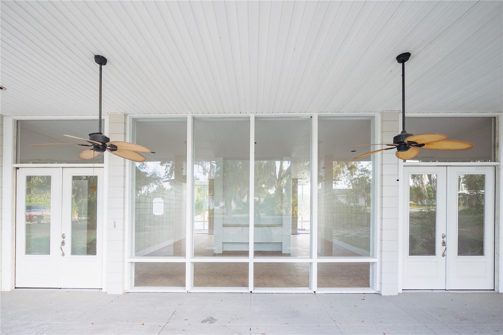 Image 6 of 41 For 1938 Highland Park Drive S