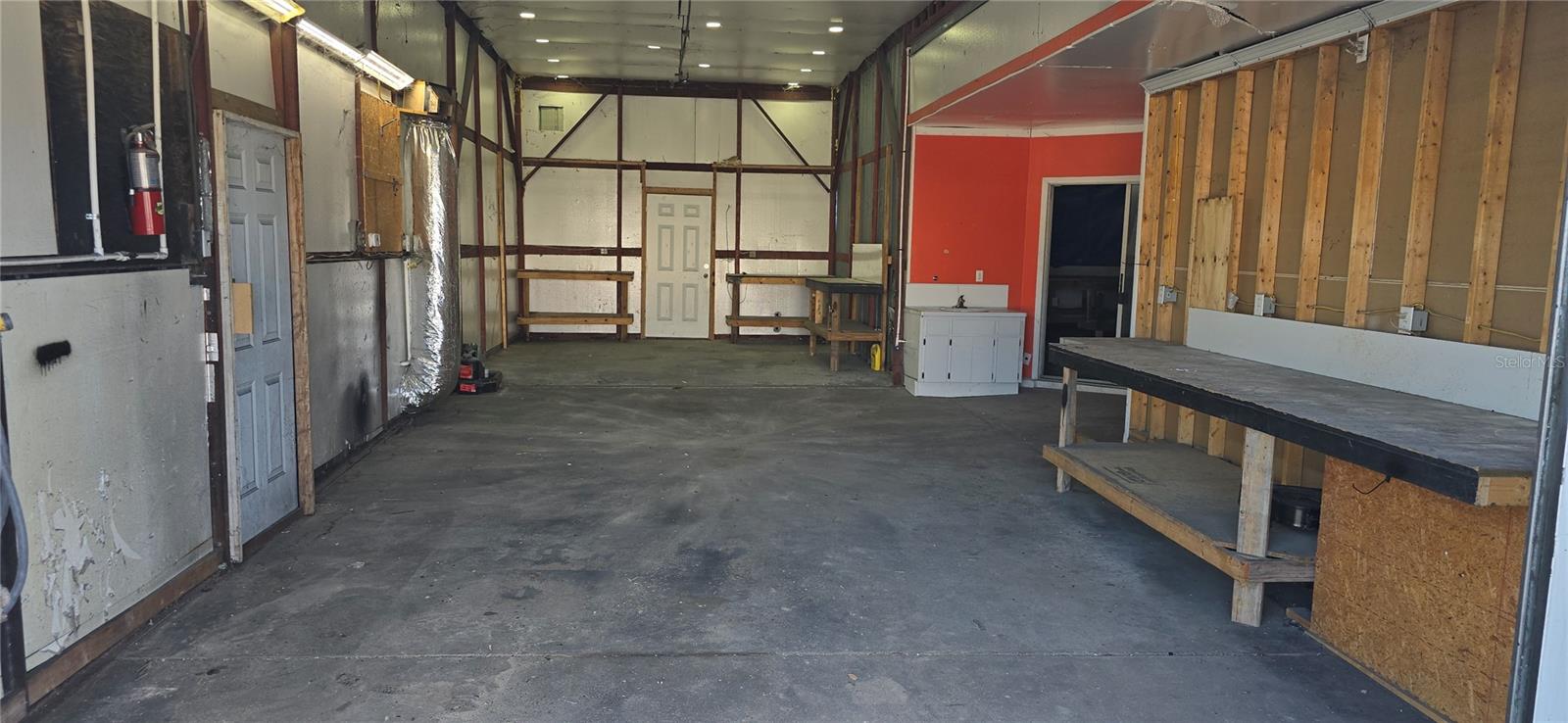 Image 11 of 11 For 3030 State Road 60 E