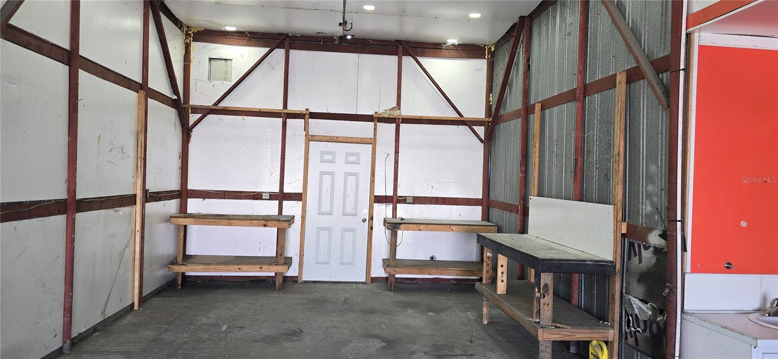 Image 9 of 11 For 3030 State Road 60 E