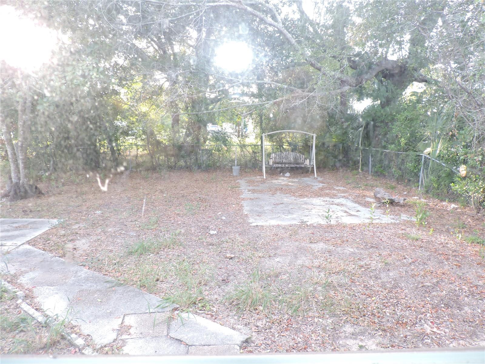 Image 25 of 29 For 713 Euclid Avenue