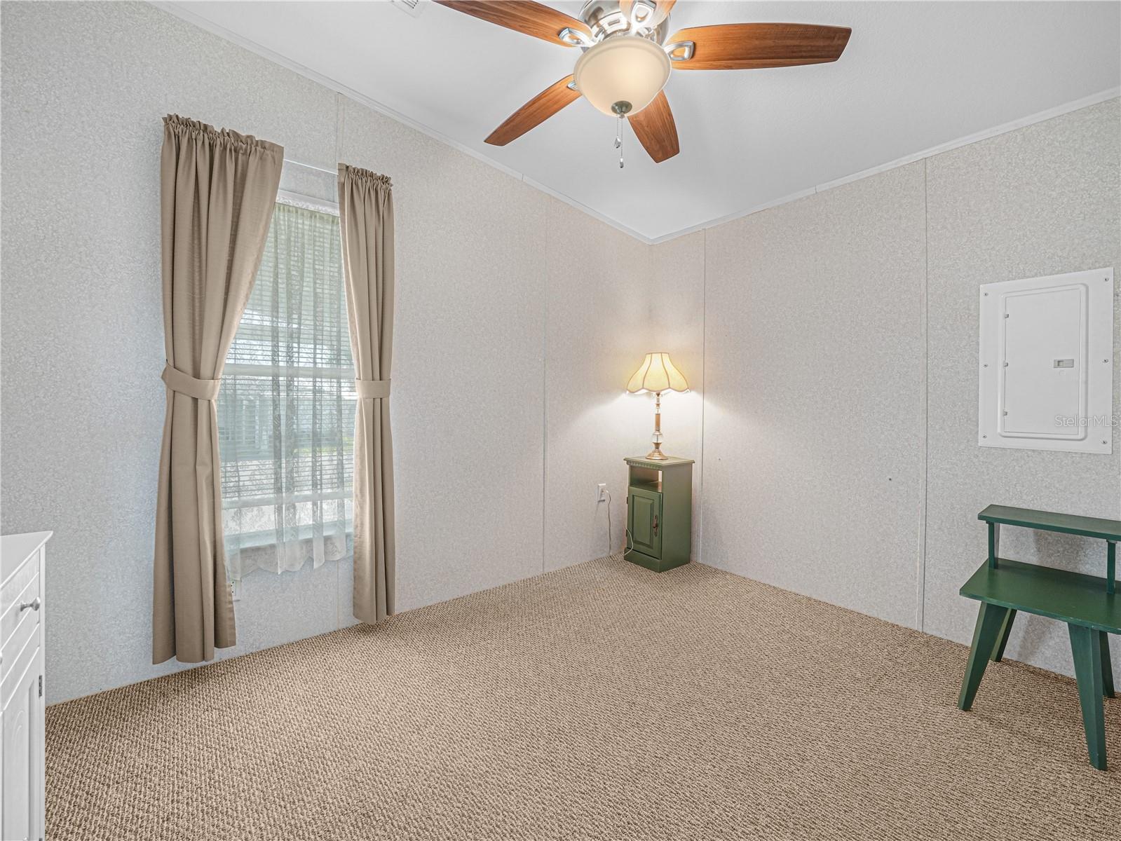 Image 15 of 44 For 16 Queen Of Waters Street