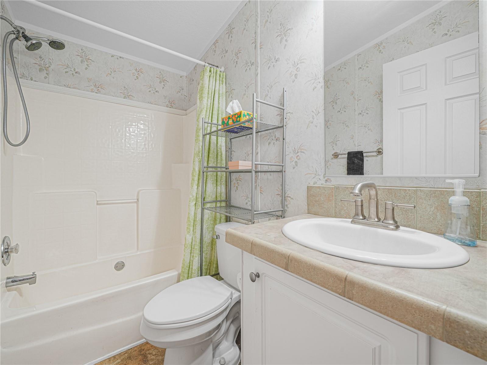 Image 17 of 44 For 16 Queen Of Waters Street