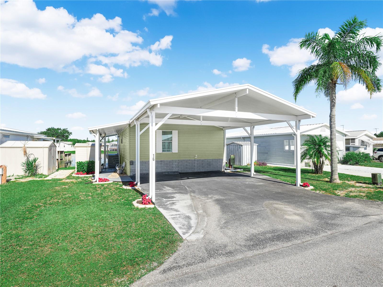 Image 3 of 44 For 16 Queen Of Waters Street