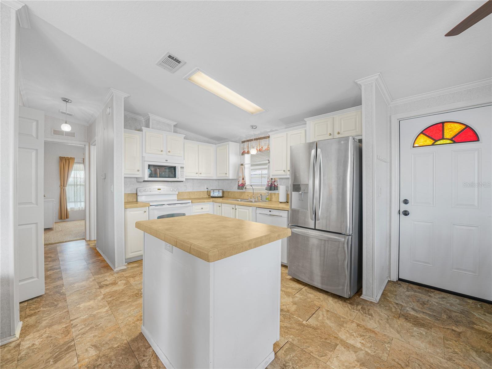 Image 9 of 44 For 16 Queen Of Waters Street