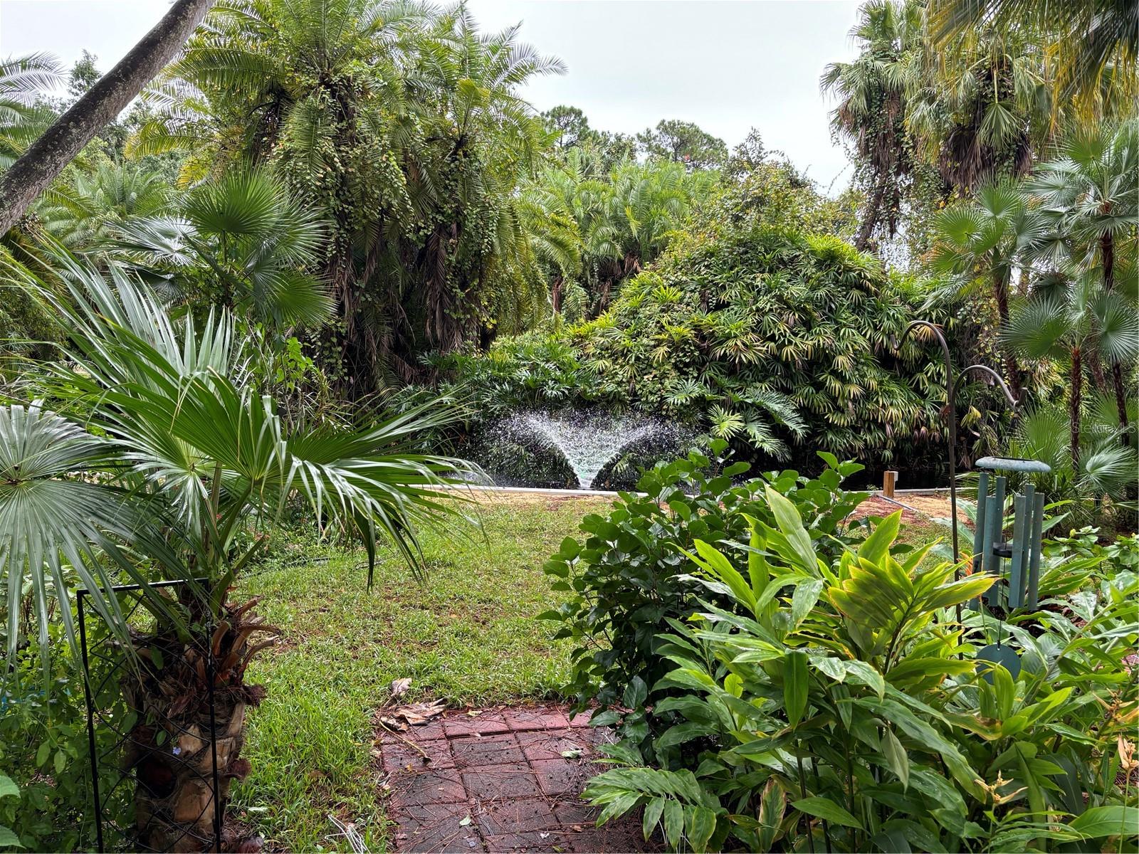 Image 27 of 28 For 200 El Camino Drive 102