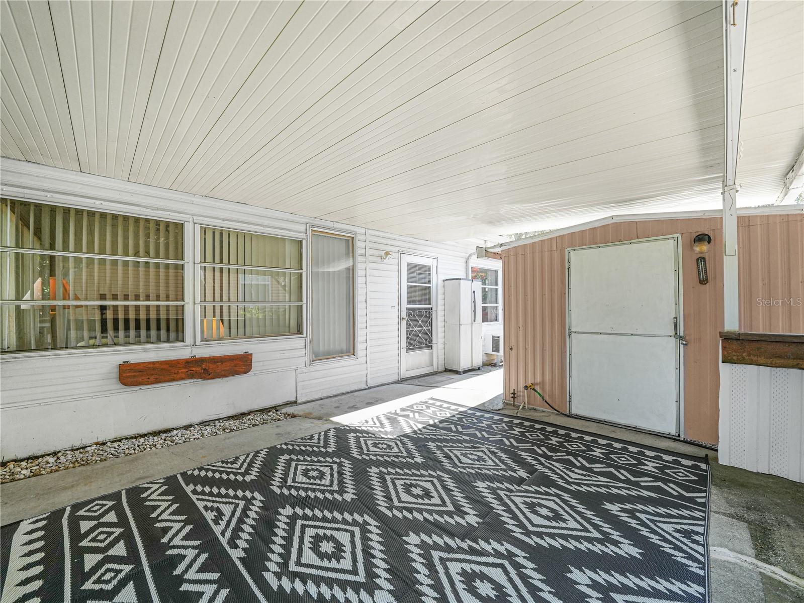 Image 21 of 41 For 72 Silversides Street