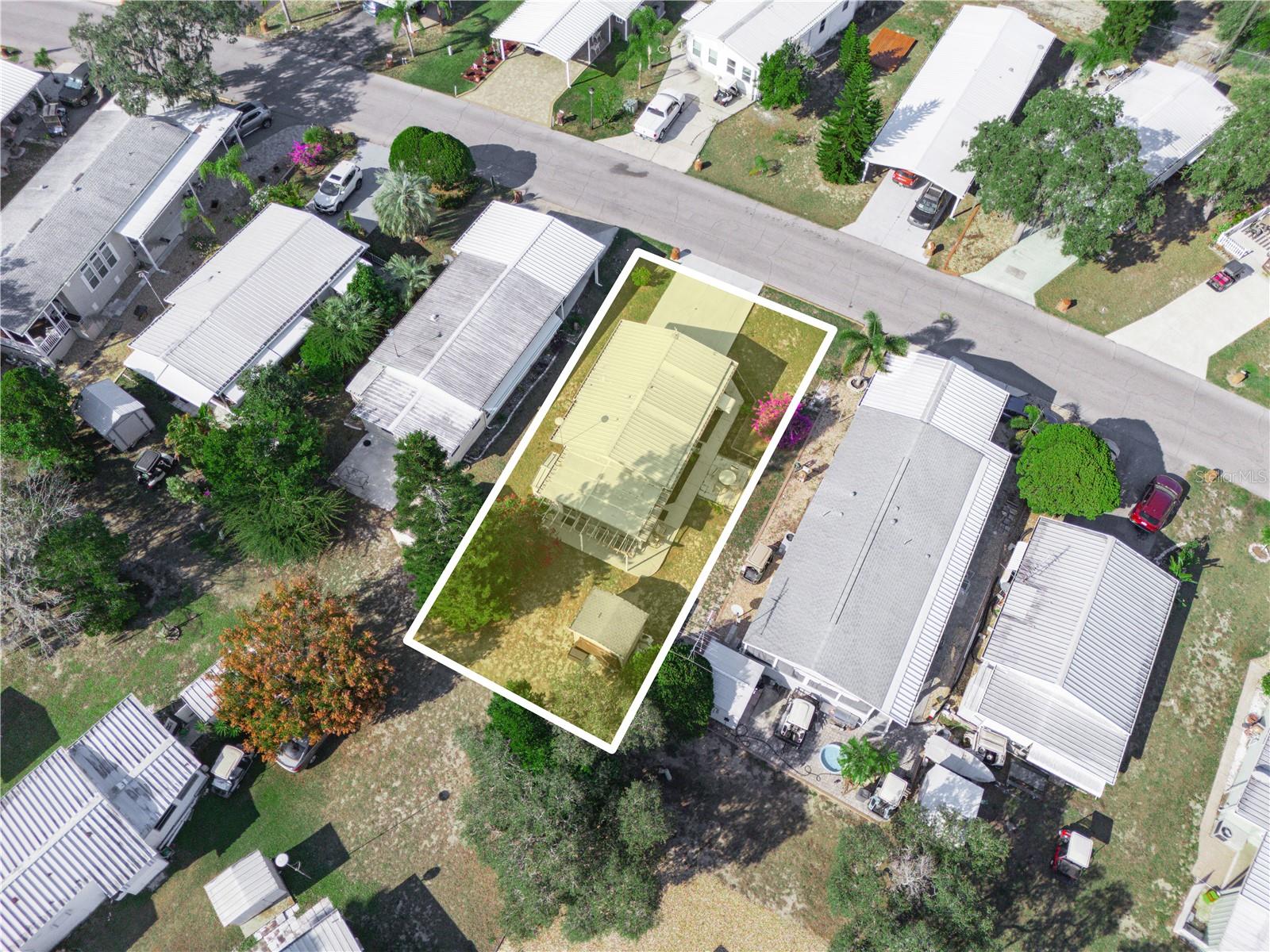 Image 33 of 49 For 111 Saddlebag Trail