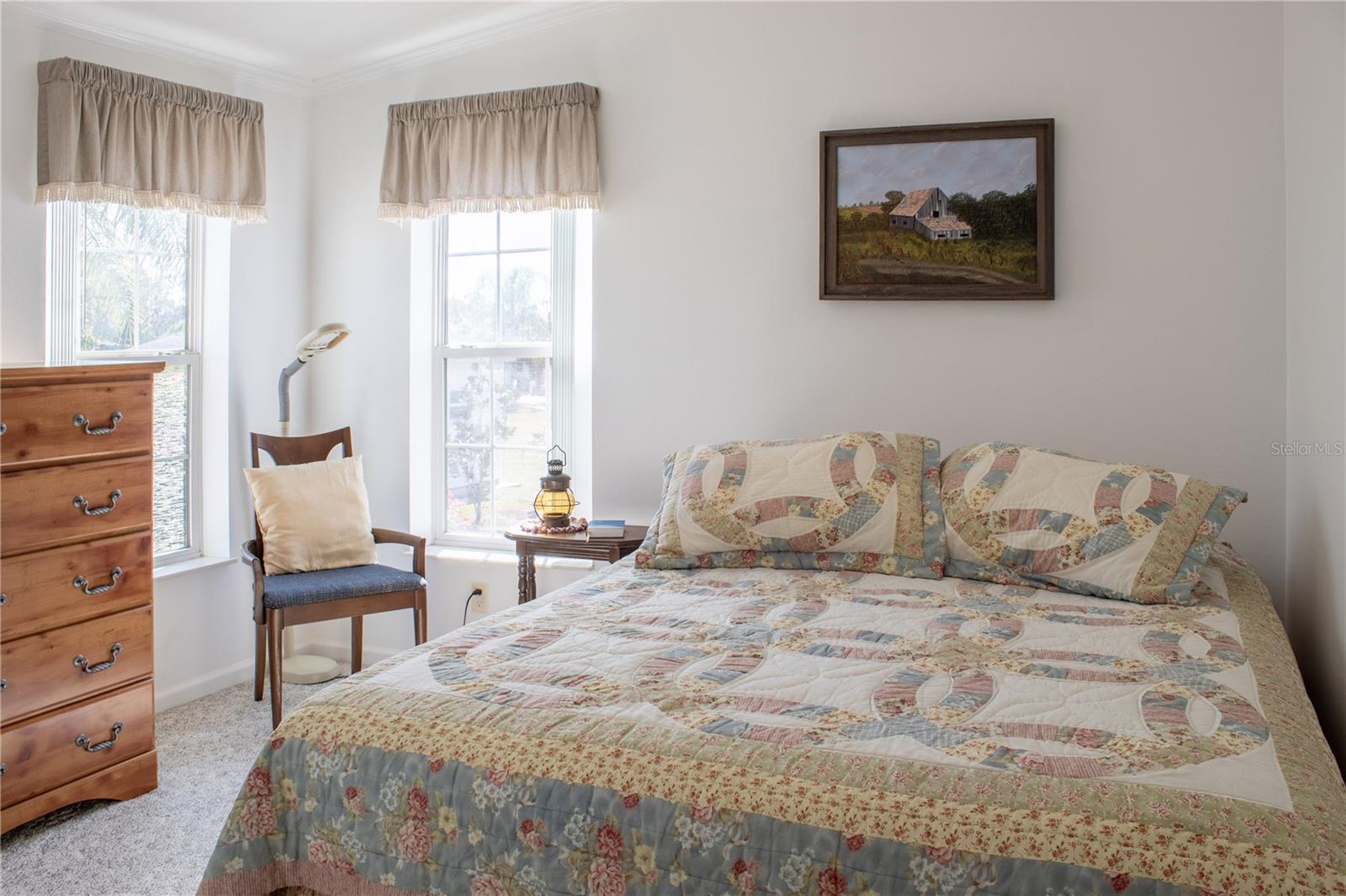 Image 22 of 49 For 10 Grey Fox Lane