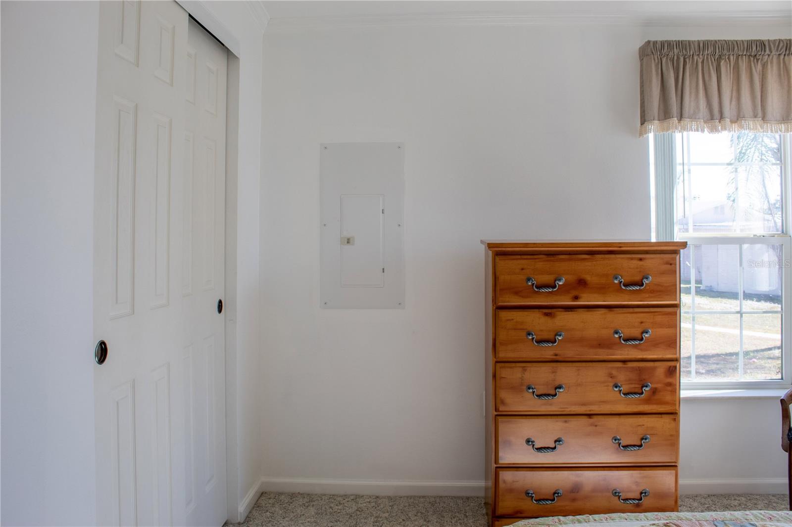 Image 23 of 49 For 10 Grey Fox Lane