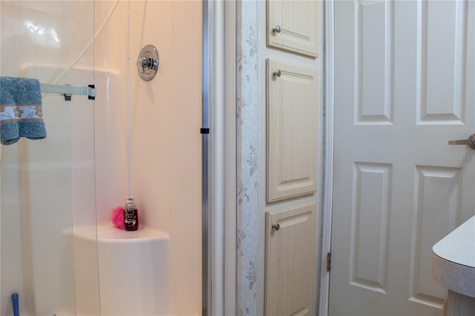 Image 31 of 49 For 10 Grey Fox Lane