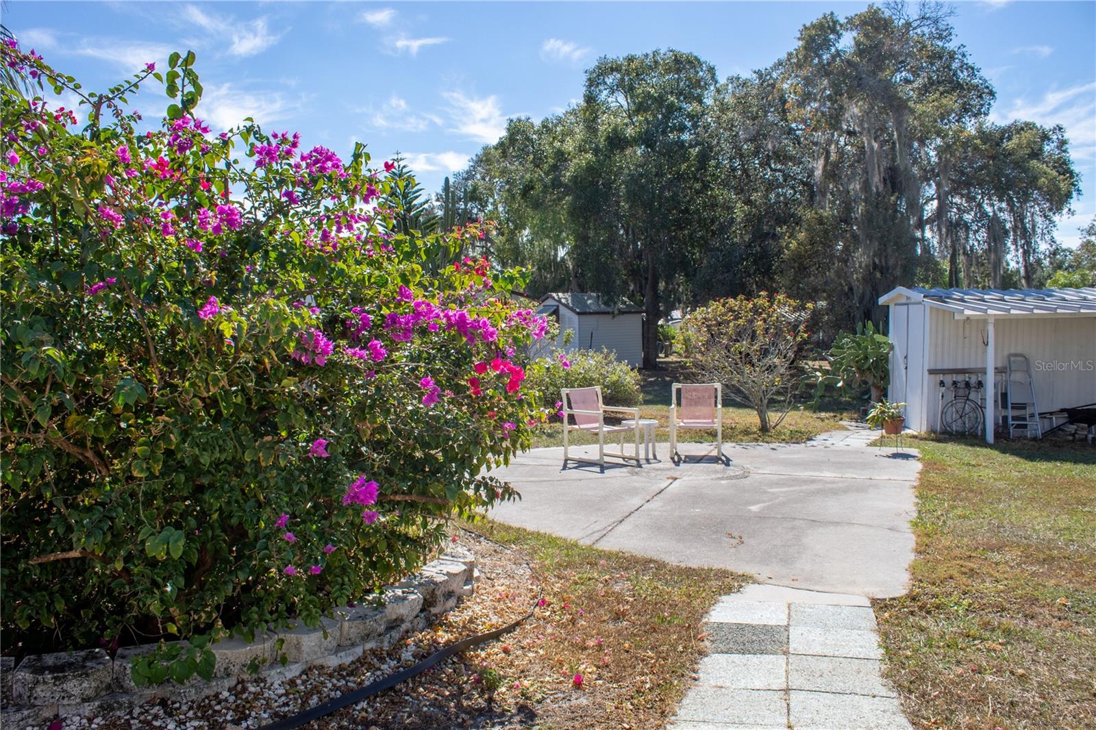 Image 33 of 49 For 10 Grey Fox Lane