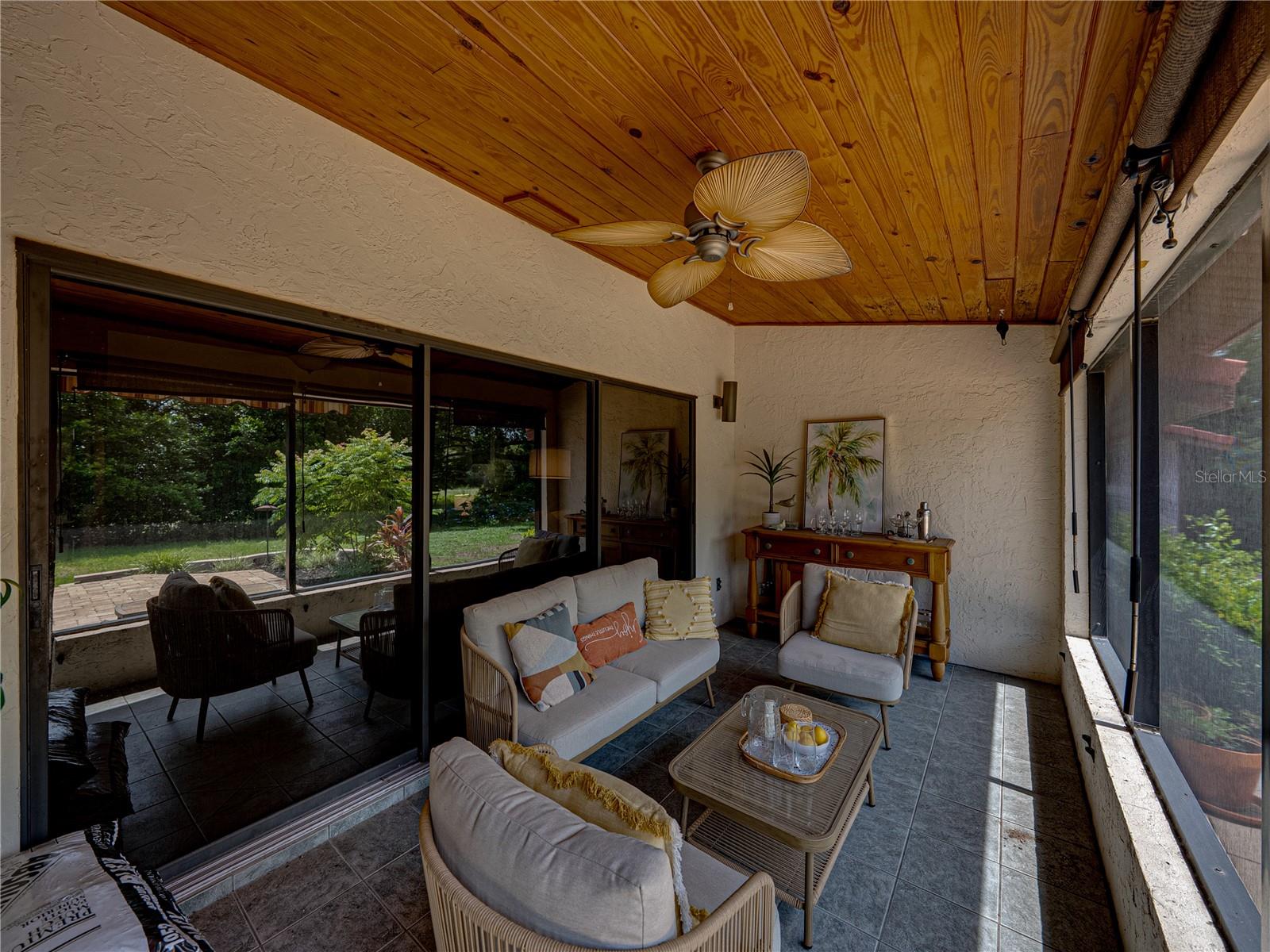 Image 21 of 63 For 503 Club House Drive