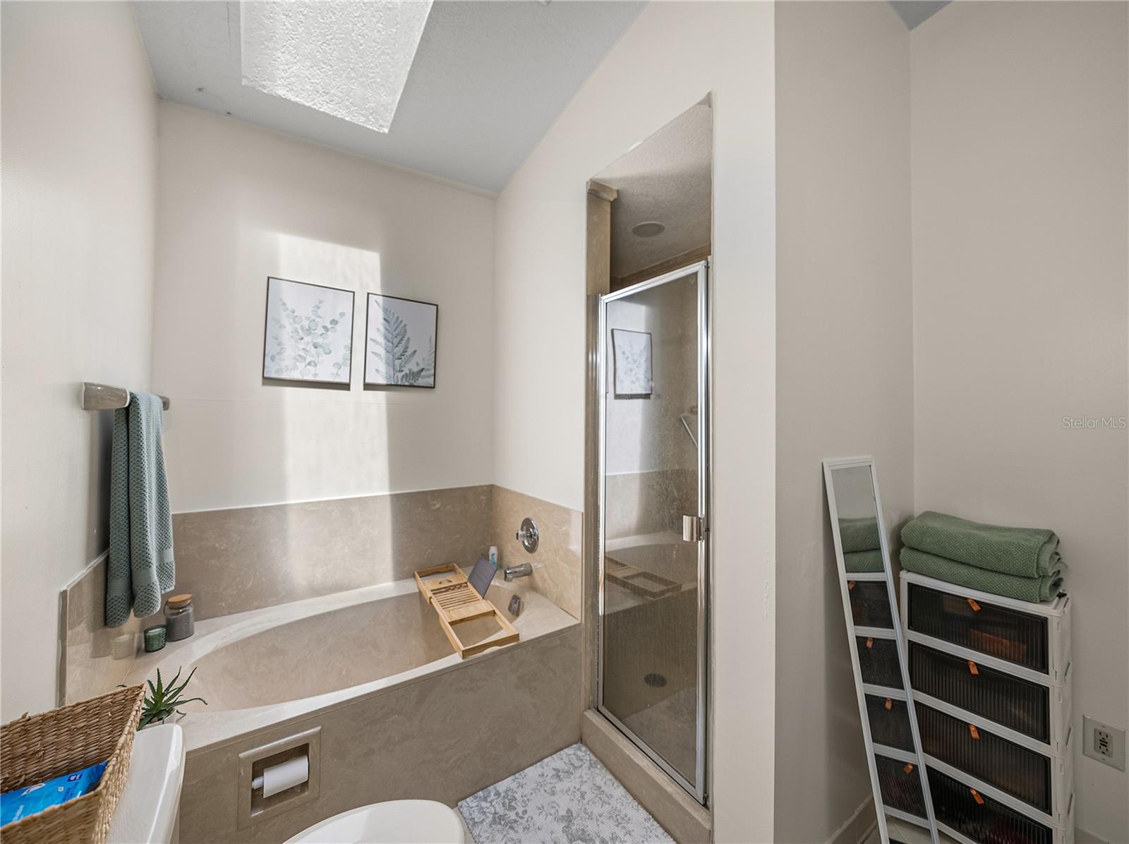 Image 30 of 63 For 503 Club House Drive