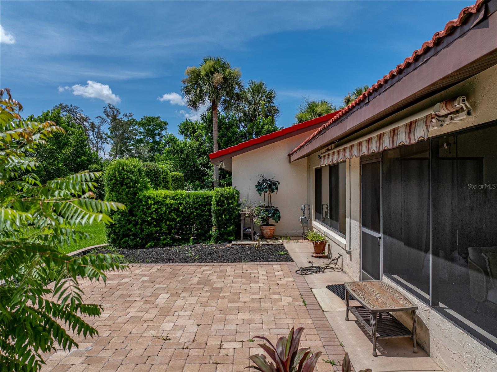 Image 40 of 63 For 503 Club House Drive