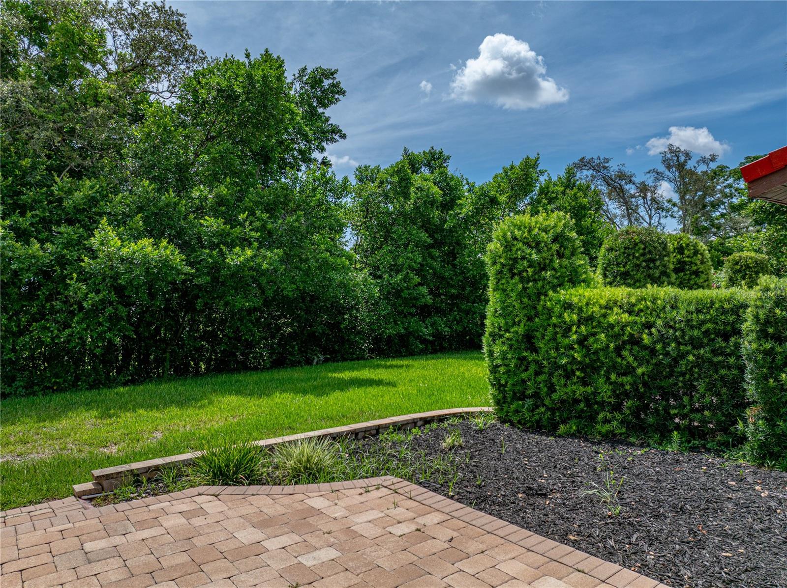 Image 42 of 63 For 503 Club House Drive