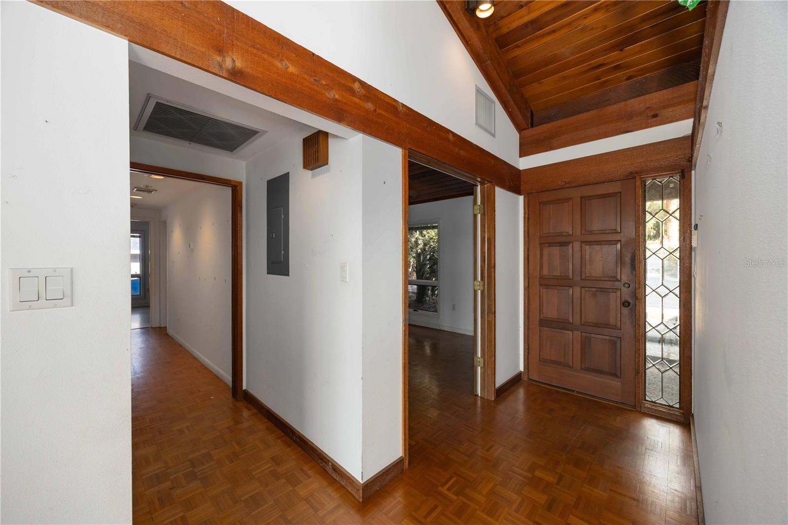 Image 18 of 48 For 3818 Scenic Highway