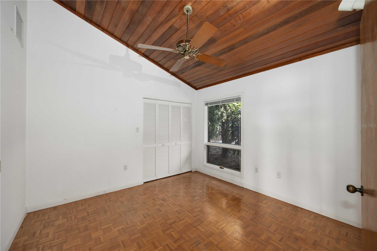 Image 19 of 48 For 3818 Scenic Highway