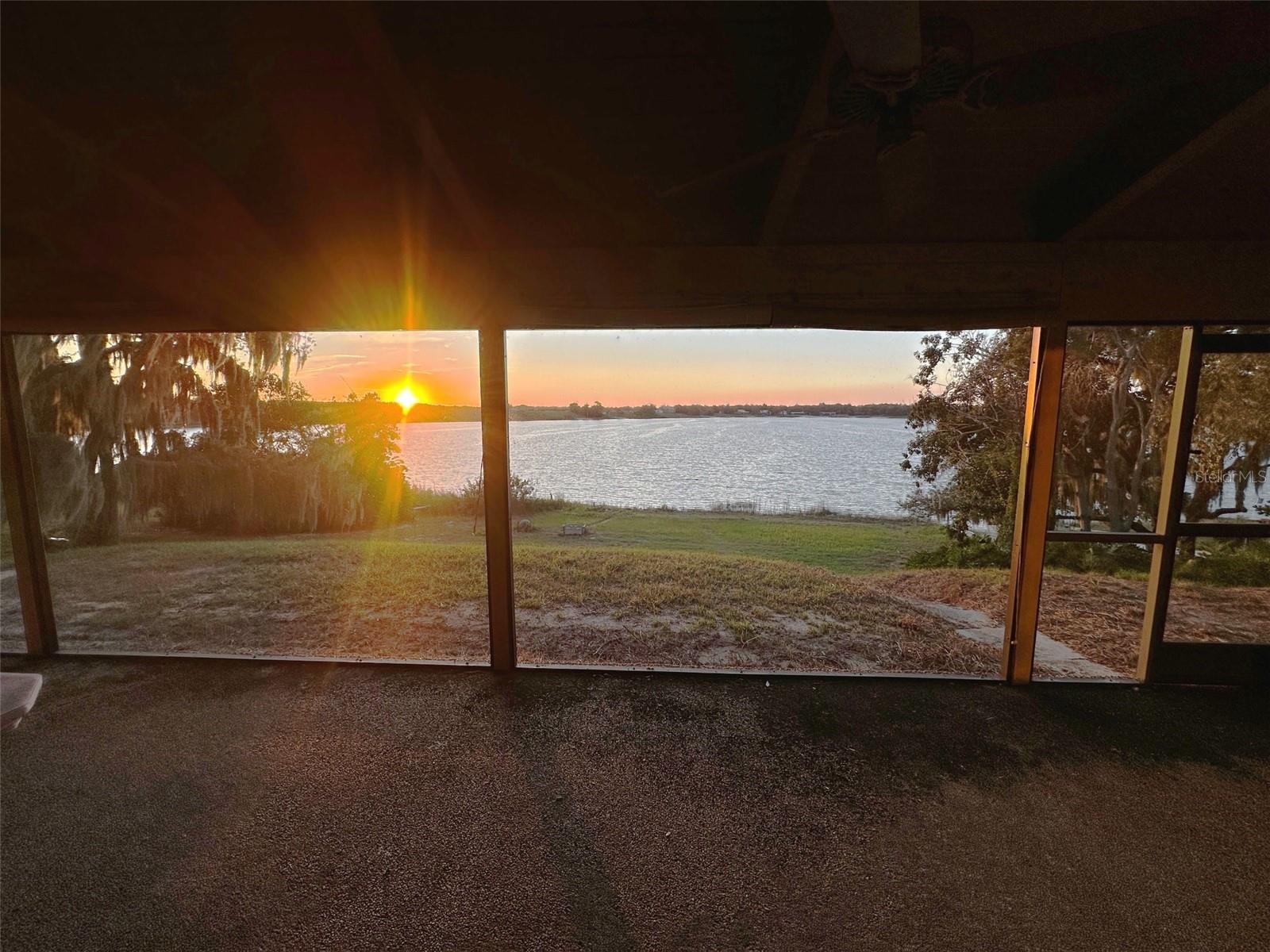 Image 30 of 48 For 3818 Scenic Highway