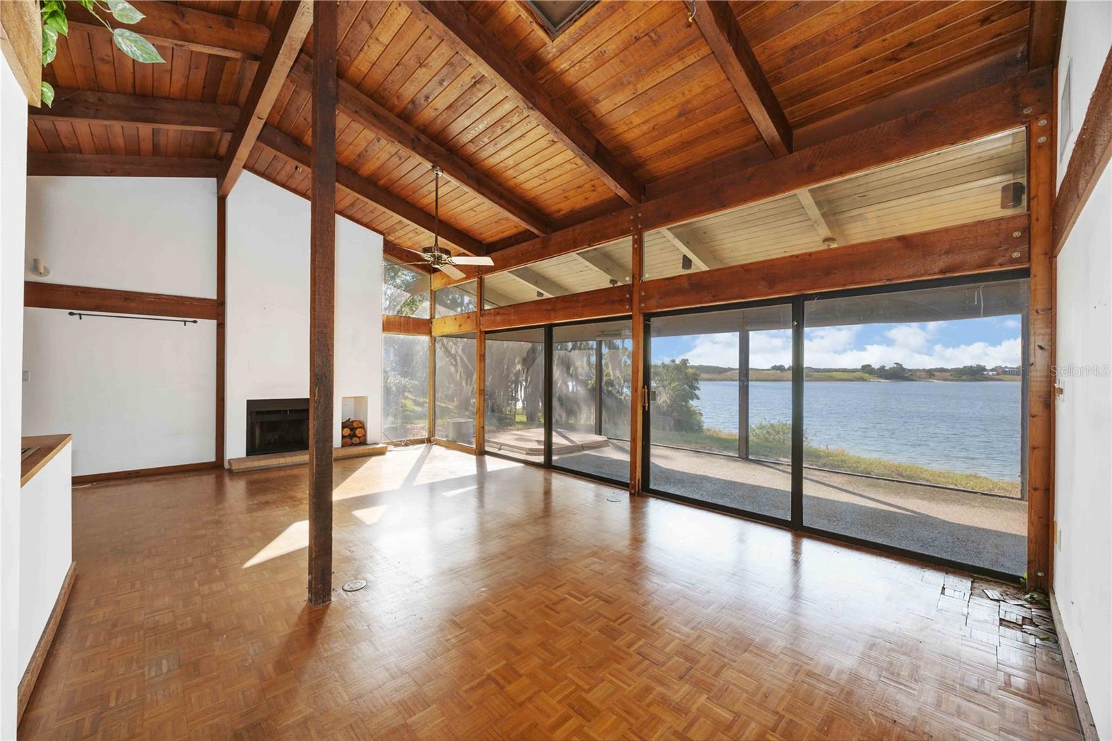 Image 7 of 48 For 3818 Scenic Highway