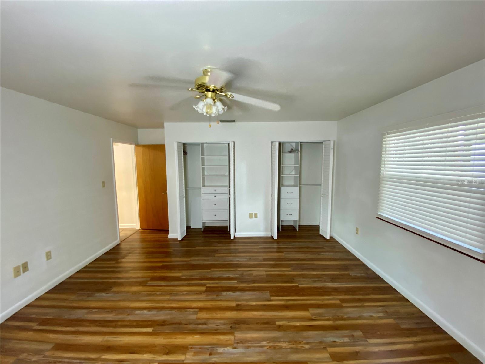 Image 11 of 42 For 4542 Timberlane Road